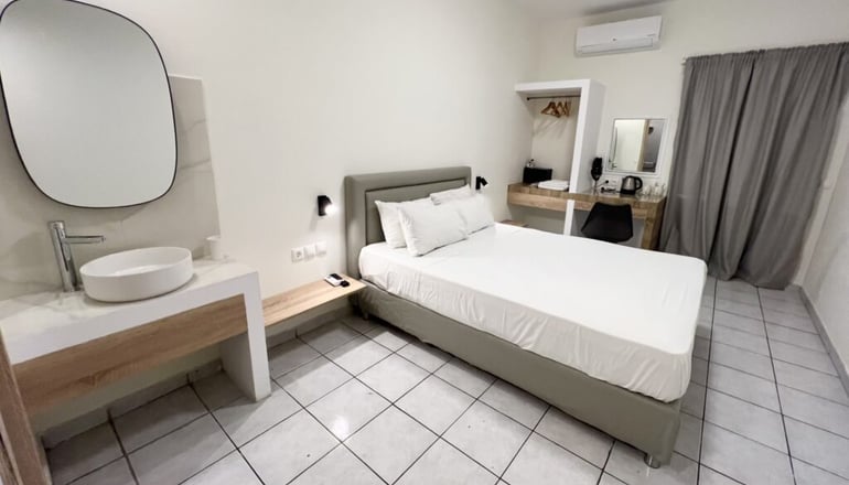 Koukounari 3 Agistri - Σκάλα, Αγκίστρι