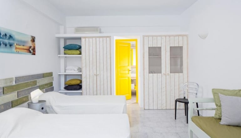 4* Marillia Village Santorini