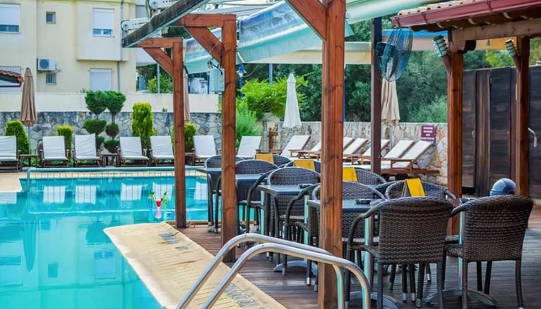 Nereides Hotel - Χανιώτη, Χαλκιδική