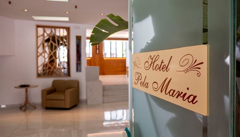 Pela Maria Hotel