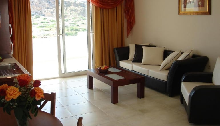 4* Royal Beach Hotel - Αρκάσα, Κάρπαθος