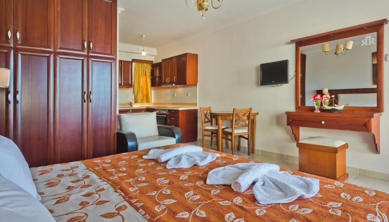 4* Royal Beach Hotel - Αρκάσα, Κάρπαθος