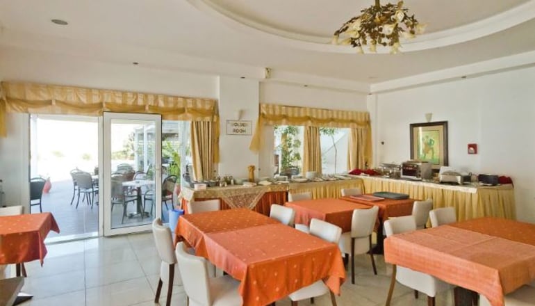 4* Royal Beach Hotel - Αρκάσα, Κάρπαθος