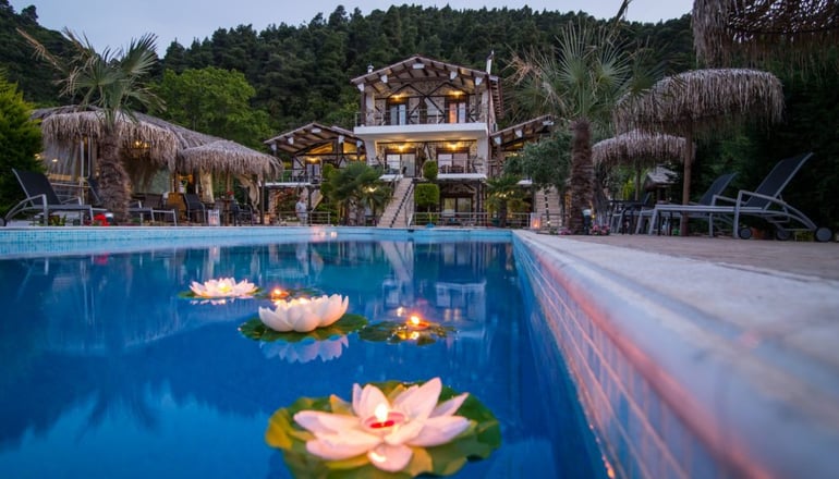 Simon King - Βουρβουρού, Χαλκιδική