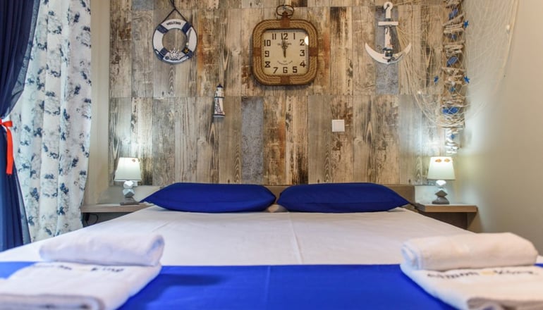 Simon King - Βουρβουρού, Χαλκιδική