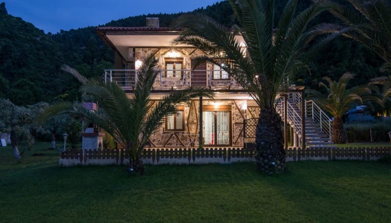 Simon King - Βουρβουρού, Χαλκιδική