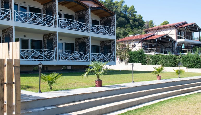 Simon King - Βουρβουρού, Χαλκιδική