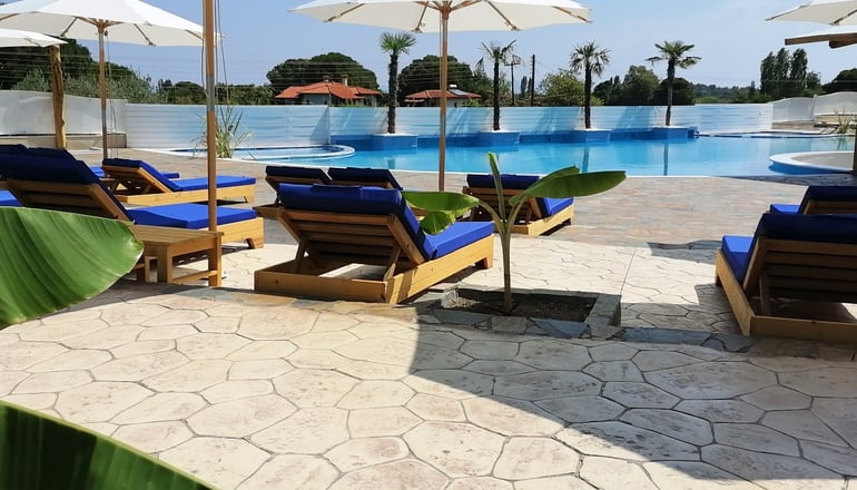 Simon King - Βουρβουρού, Χαλκιδική