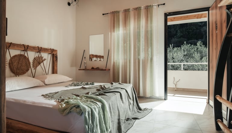 Simon King - Βουρβουρού, Χαλκιδική