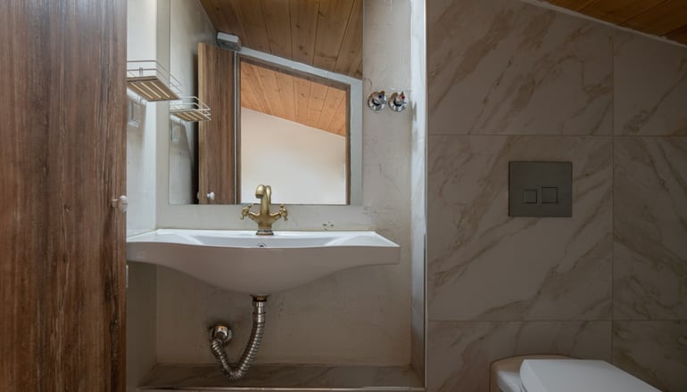 Simon King - Βουρβουρού, Χαλκιδική