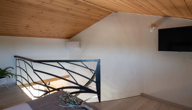 Simon King - Βουρβουρού, Χαλκιδική