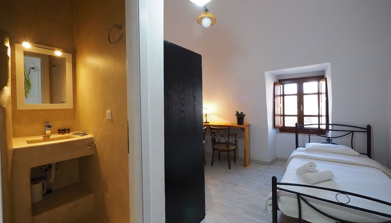 Sofia Areopolis Guesthouse - Αρεόπολη, Μάνη