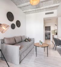 Minthi Boutique Apartments - Χανιώτη, Χαλκιδική